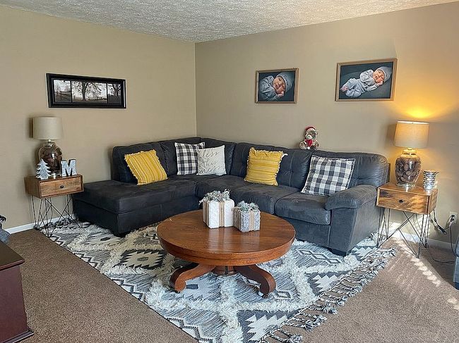 Image of 1719 Booth Quillen Rd