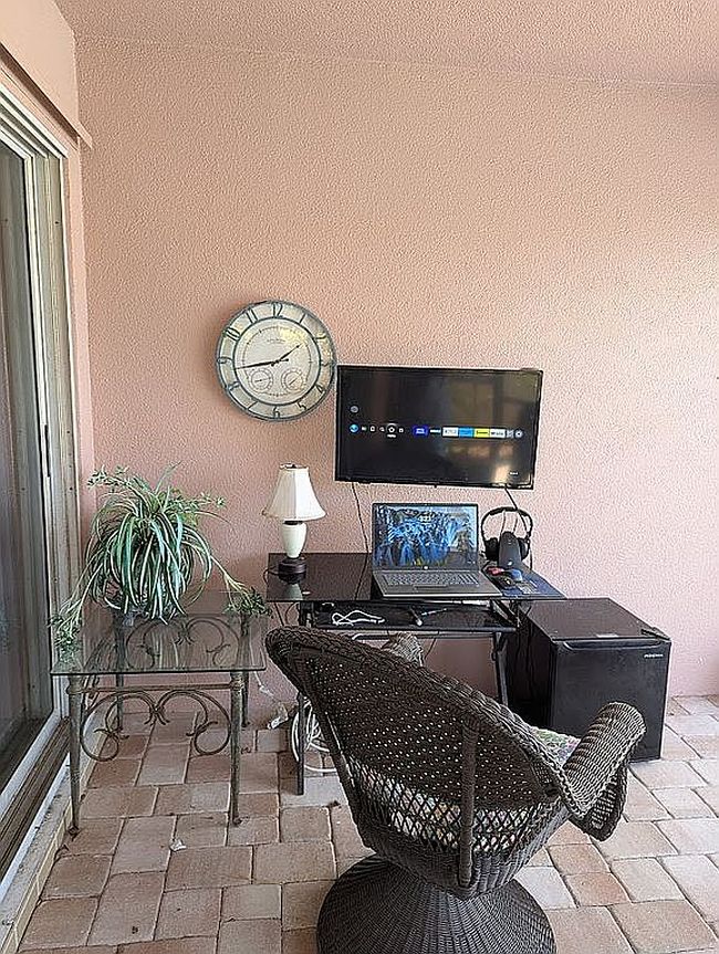 Image of 1248 Nw Bentley Cir Apt A