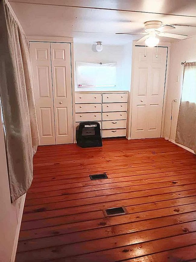 Image of 26 Lake Ave