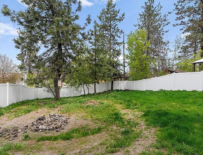 Image of 2942 W 18th Ave
