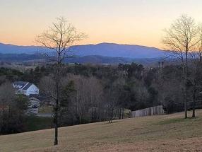 Preview of property located at 30-28 Whaleys Overlook