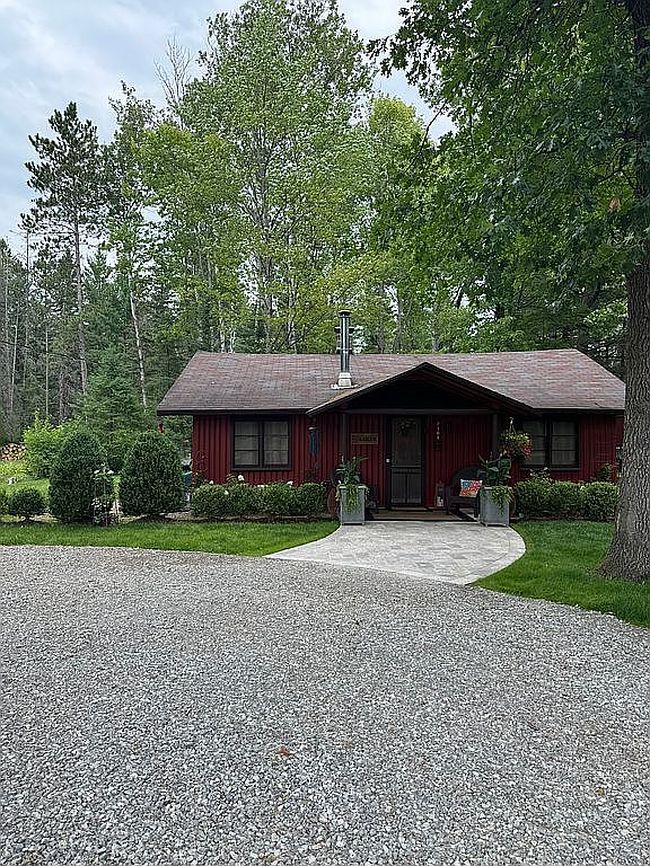 Photo of 2705 Birch Dr