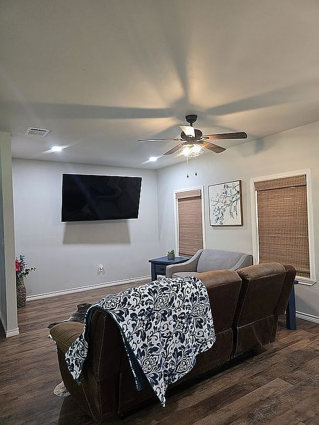 Preview of property located at 705 John St