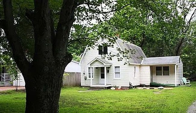 Image of 272 Ethan Allen Pkwy