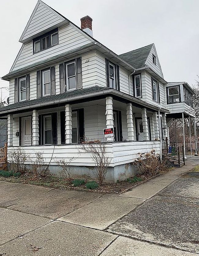 Additional photo of property located at 35 Beattie Ave