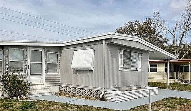 Image of 2817 Bay Oaks Dr