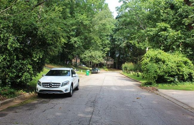 Photo of 4051 Seven Hills Ct, Stone Mountain, GA