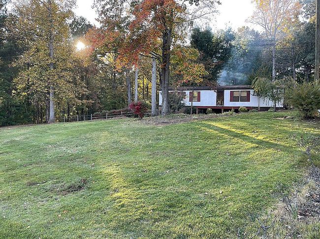 Photo of 7034 Executive Cir, Denver, NC