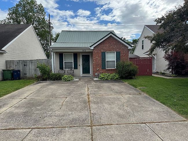 Image of 972 Millcreek Dr