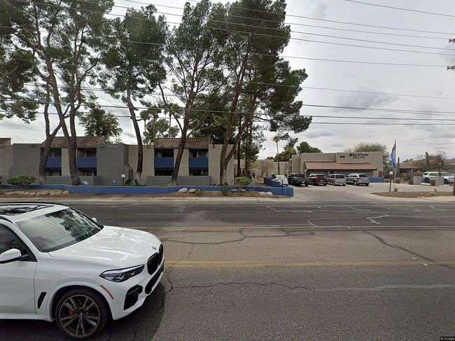 Photo of 2026 E River Rd Unit 205, Tucson, AZ