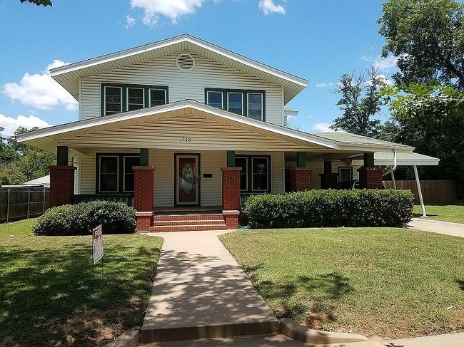 Image of 1718 Huff St