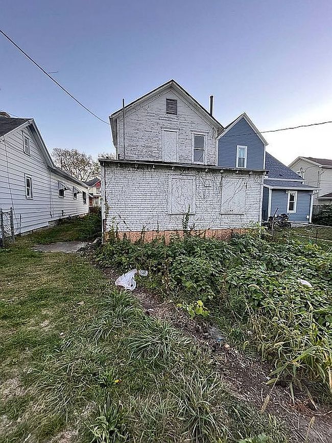 Additional photo 2 of property located at 633 Huffman Ave