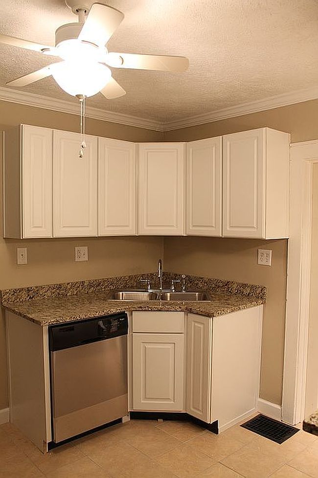 Image of 403 Sheldon Ave