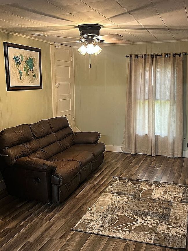Photo of 404 Tom Greer Rd, Bardstown, KY