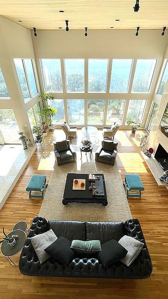 Photo of 142 Deer Run, Green Brook, NJ
