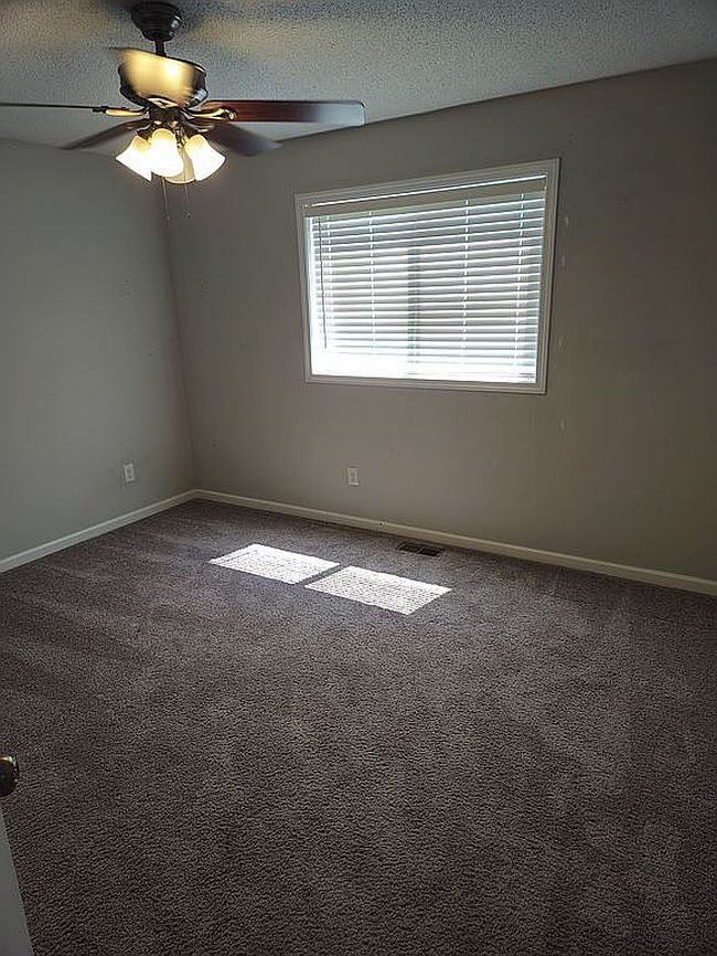 Photo of 17639 311th St, Shafer, MN