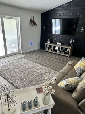 Image of 4384 Prentice Ln