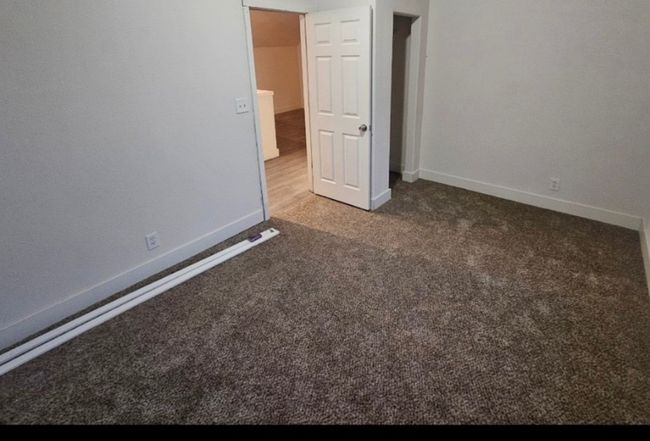 Additional photo 1 of property located at 614 S Reiger Ave