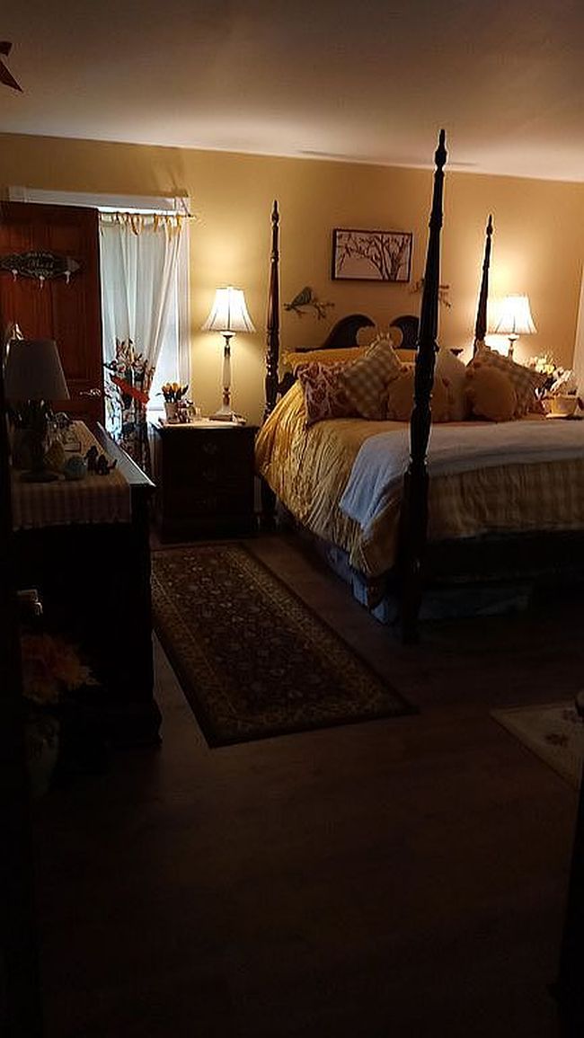 Photo of 922 Warwick Tpke, Hewitt, NJ