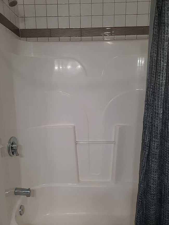 Photo of 630 E Kimball Ave, Woodstock, IL