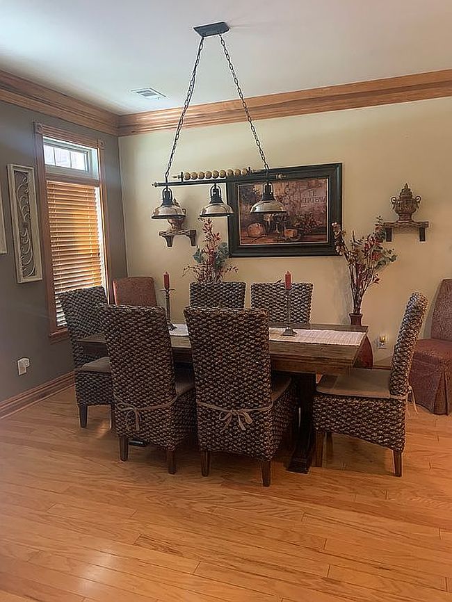Preview of property located at 20 Algonquin Ct