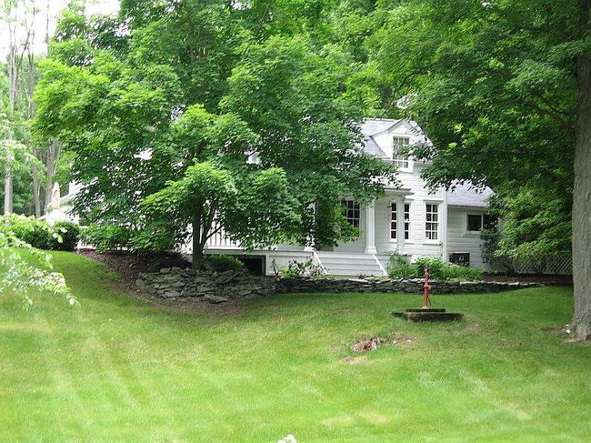 Photo of 233 Nine Partners Rd, Clinton Corners, NY