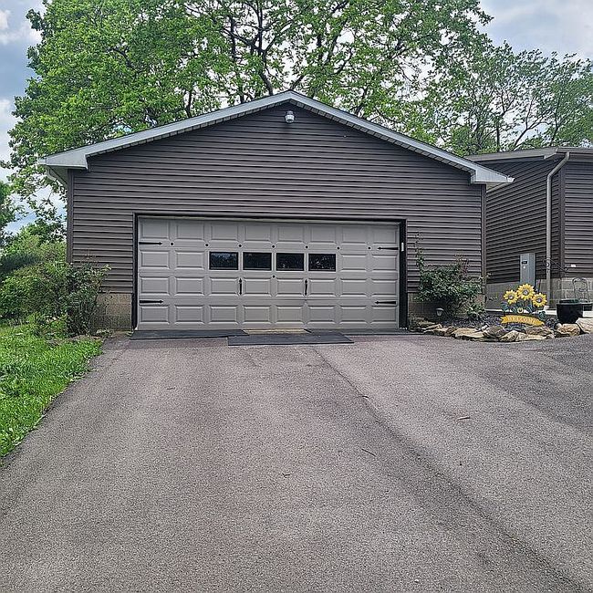 Photo of 86 Eldersville Rd, Burgettstown, PA