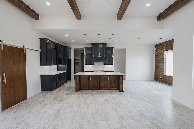 Additional photo 2 of property located at 807 Wesley St