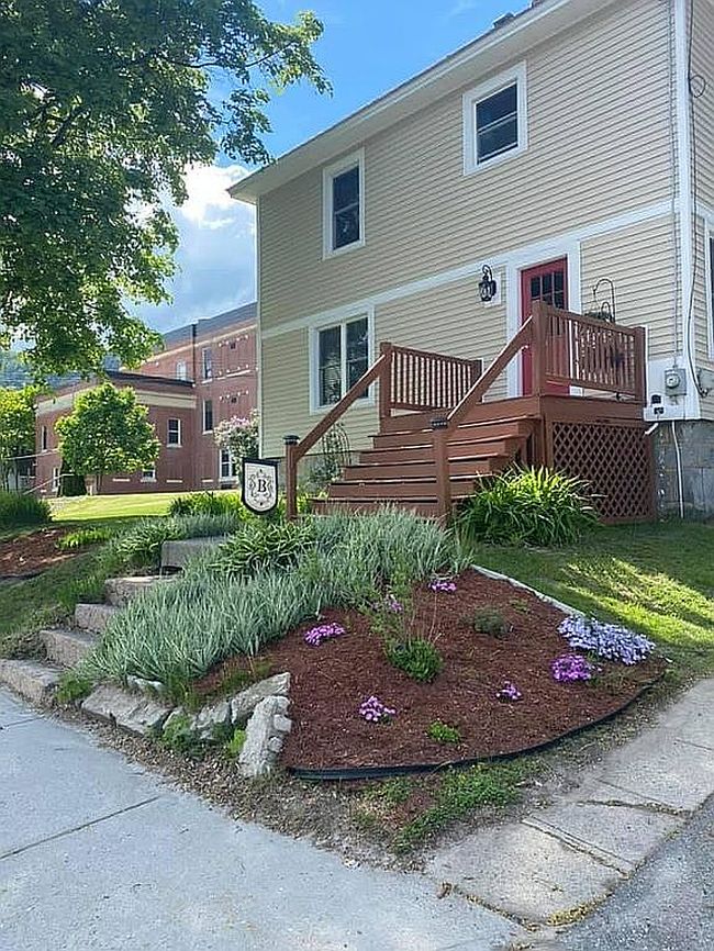 Photo of 213 Hillside Ave, Berlin, NH