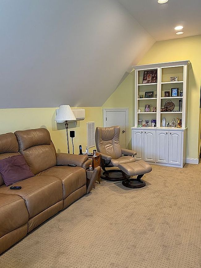Image of 109 Sommerford Ct