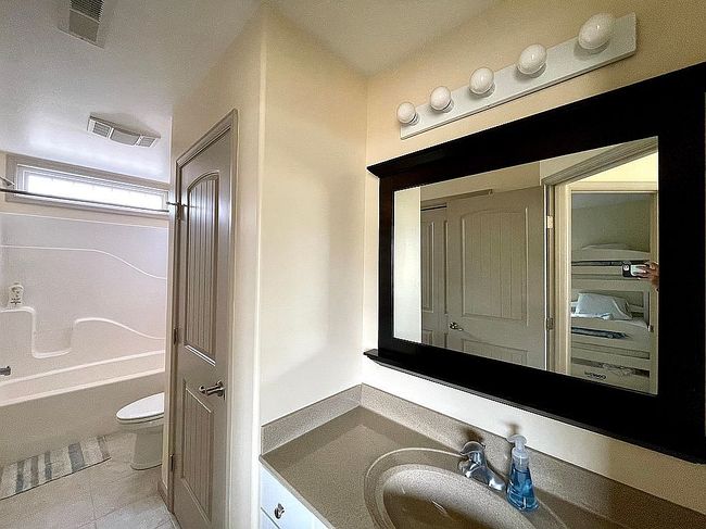 Preview of property located at 7120 Silver Sails Lndg