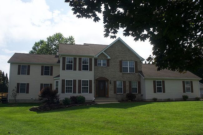 Photo of 703 Back Creek Ln, Middletown, DE