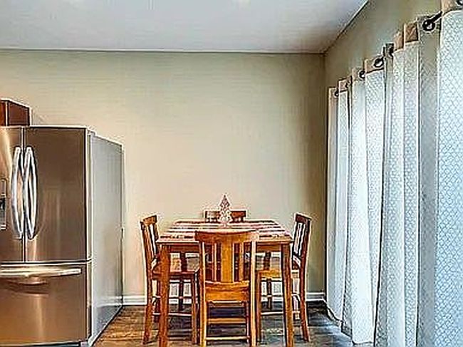 Image of 120 Long Branch Dr