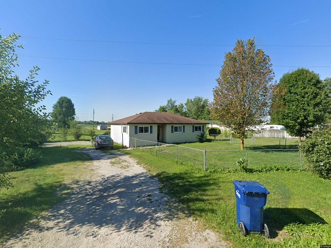 Image of 9613 E New Ross Rd
