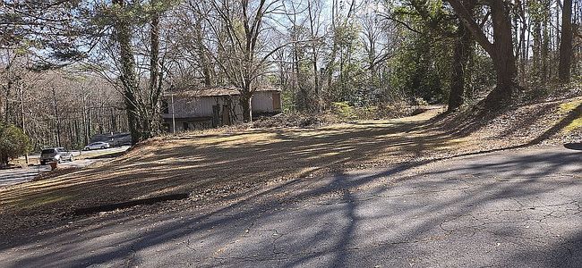Additional photo of property located at 2805 Macon Dr Sw #19E