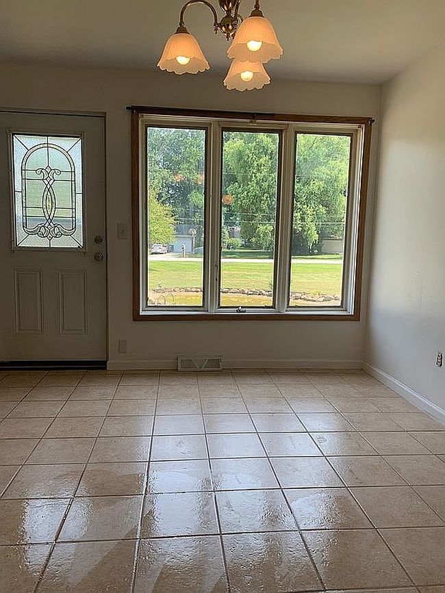 Additional photo 2 of property located at 5479 E Heisley Rd