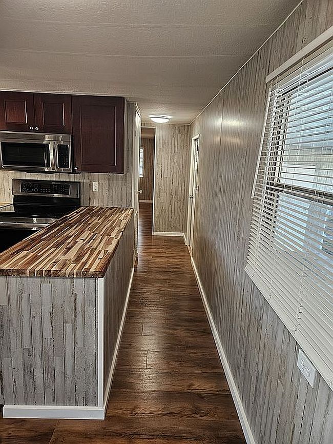Image of 6641 Silverbell Dr