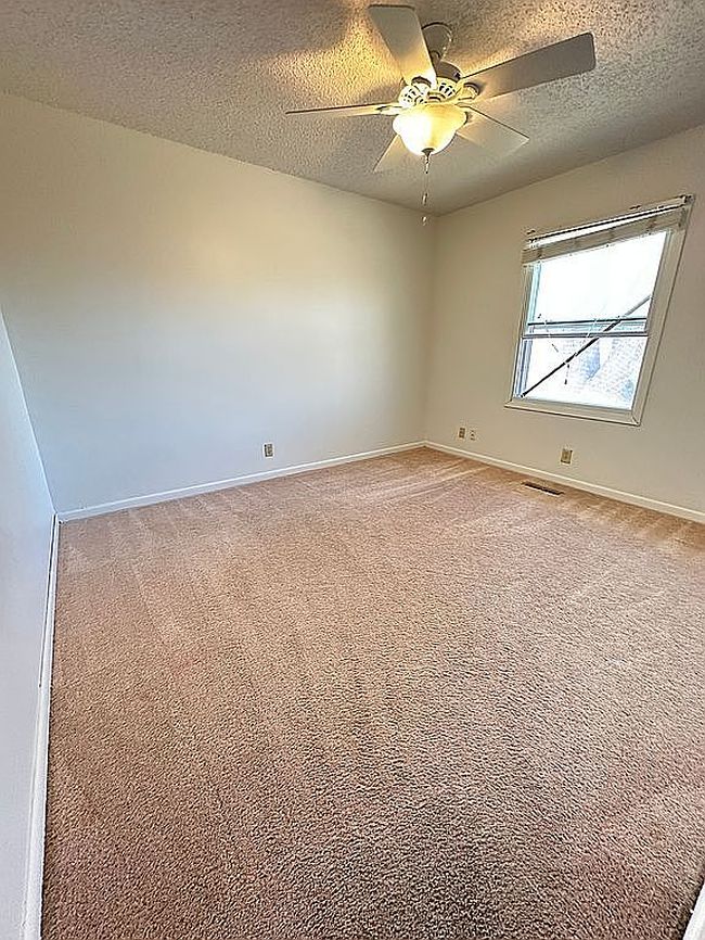 Photo of 3709 Clover Cir, Lincoln, NE