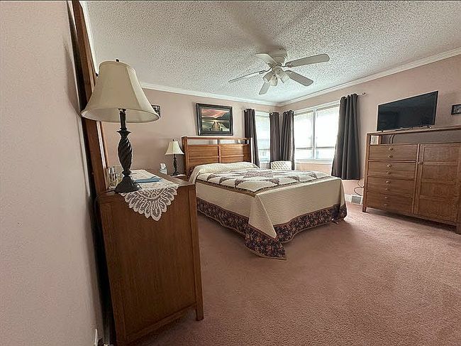 Photo of 402 N Park St, Ludington, MI