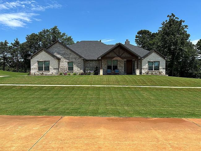 Preview of property located at 12224 Oak Grove Dr