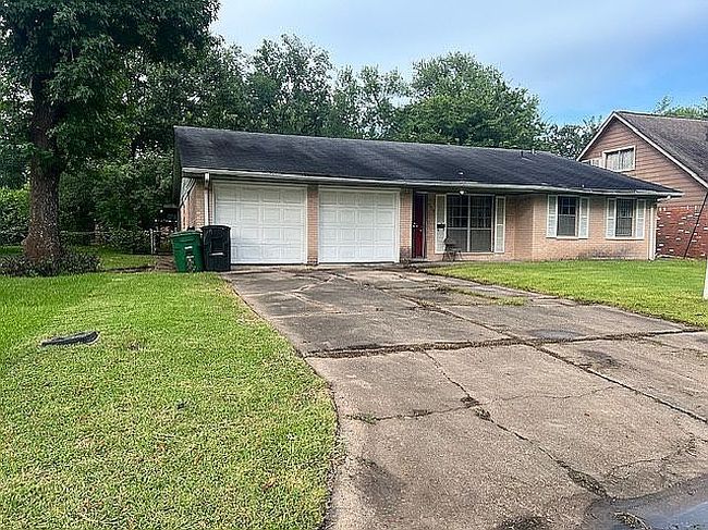 Additional photo 2 of property located at 5539 Greylog Dr