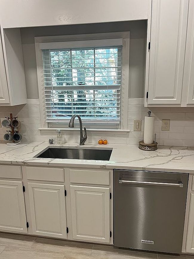 Image of 3335 Arbor Walk Dr
