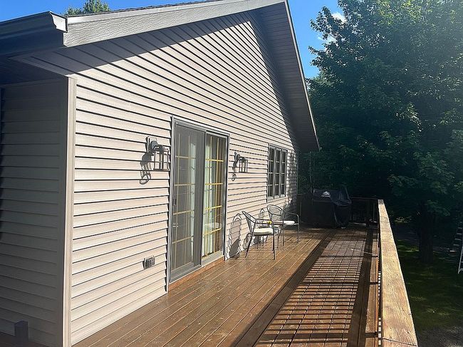 Photo of 16352 Usimaki Rd, Lanse, MI