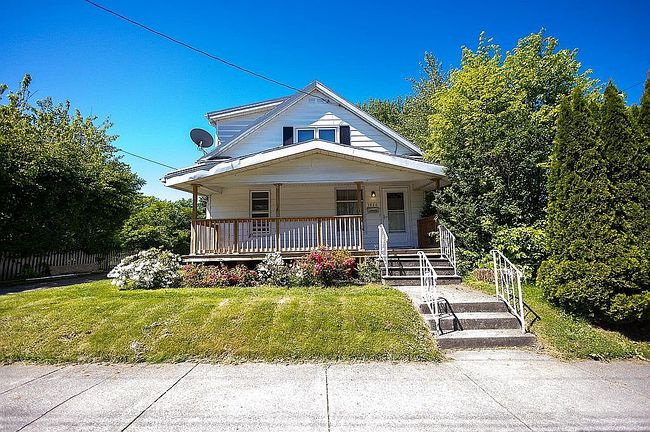 Image of 3926 Wood St