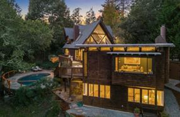 Preview of property located at 435 Marion Ave