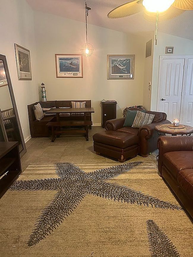 Photo of 901 Sun Terrace Ct #A, West Palm Beach, FL