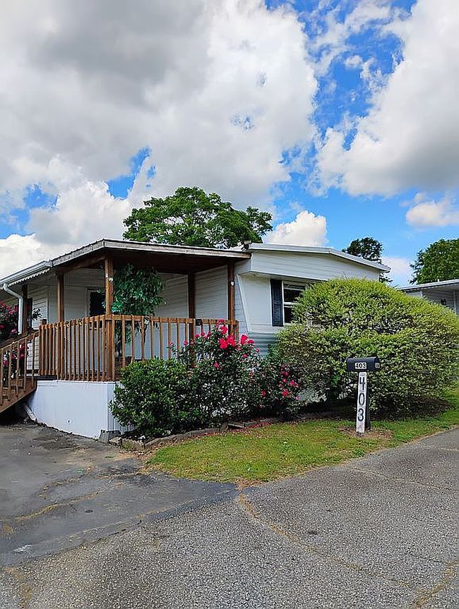Image of 600 Hunts Bridge Rd Lot 403