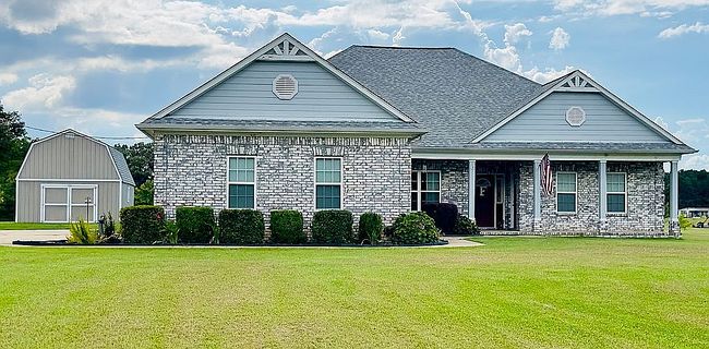 Photo of 561 Sharon Rd, Canton, MS