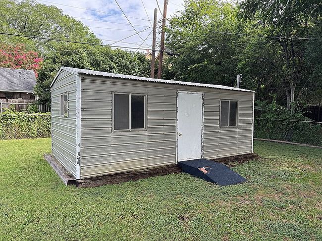 Photo of 3412 Mission St, Fort Worth, TX