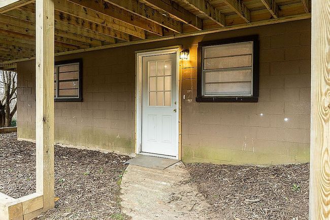 Photo of 233 Dills Branch Rd, Sylva, NC